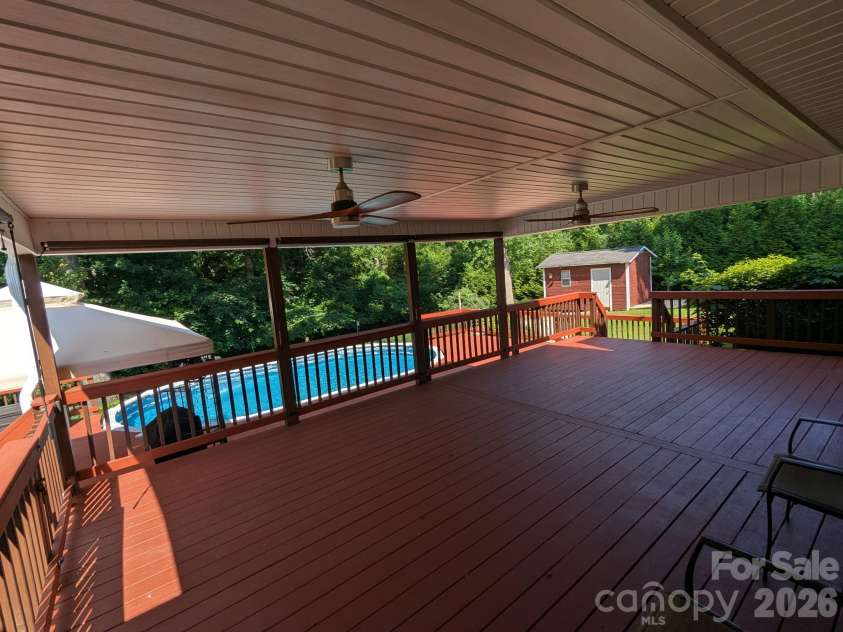 3241 Tanglewood Drive, Rock Hill, SC 29732.  MLS# CAR4364602, YatesRealty ID 21970. 