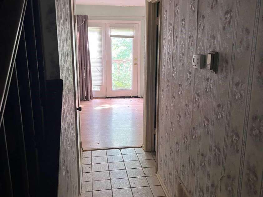 7882 Kinglet Road, Connelly Springs, NC 28612.  MLS# CAR4274633, YatesRealty ID 21971. 