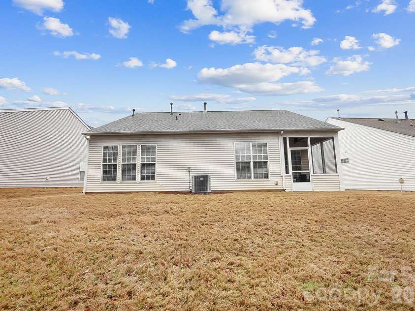 9220 Elrose Place, Charlotte, NC 28277.  MLS# CAR4355766, YatesRealty ID 21973. 