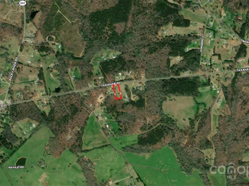 4688 Taxahaw Road, Lancaster, SC 29720.  MLS# CAR4273135, YatesRealty ID 21974. 