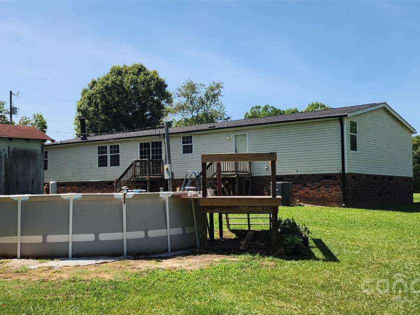 4688 Taxahaw Road, Lancaster, SC 29720.  MLS# CAR4273135, YatesRealty ID 21974. 