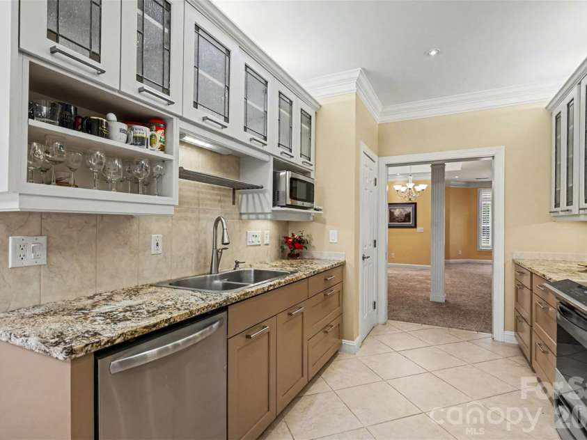 532 Wilmslow Road, Rock Hill, SC 29730.  MLS# CAR4370365, YatesRealty ID 21974. 