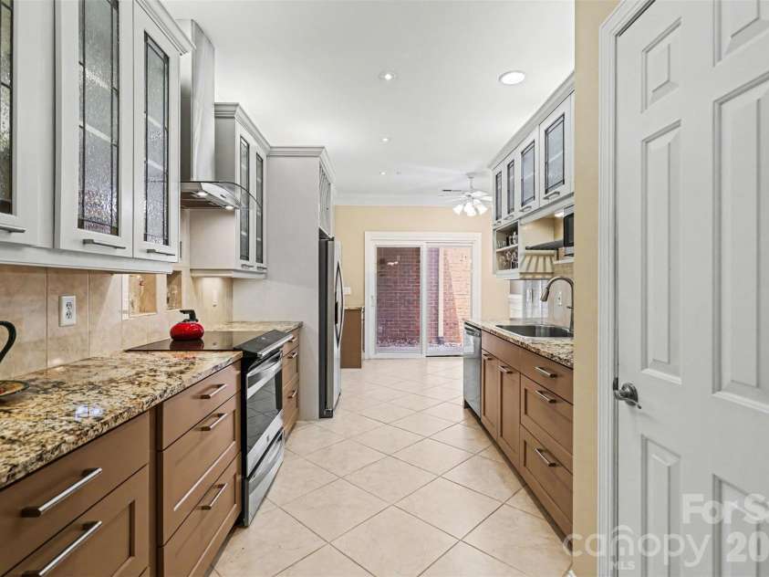 532 Wilmslow Road, Rock Hill, SC 29730.  MLS# CAR4370365, YatesRealty ID 21974. 