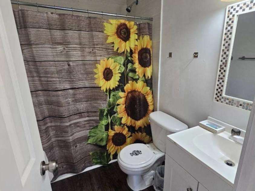 11 Long Glen Court, Columbia, SC 29229.  MLS# CAR4274784, YatesRealty ID 21975. 