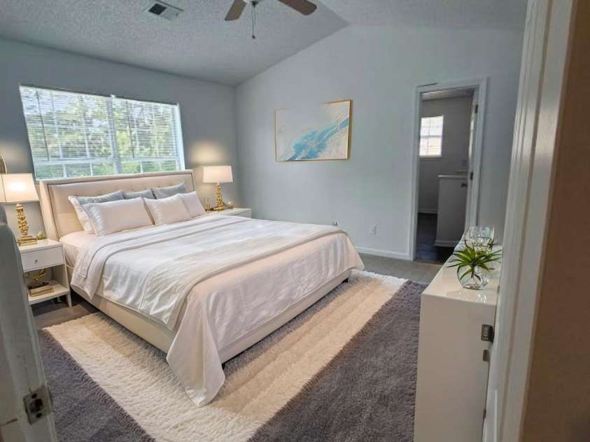 11 Long Glen Court, Columbia, SC 29229.  MLS# CAR4274784, YatesRealty ID 21975. Primary Bedroom Virtual Staging