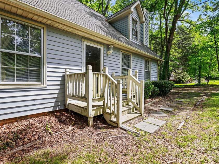4942 Ironwood Court, Rock Hill, SC 29732.  MLS# CAR4376980, YatesRealty ID 21975. 