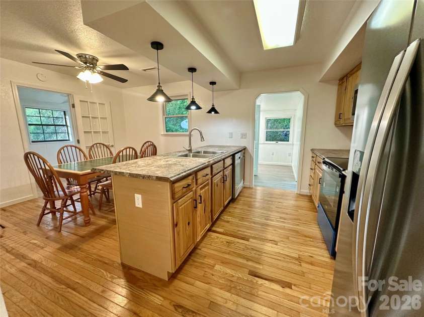 5381 State HWY 197 S Highway, Burnsville, NC 28714.  MLS# CAR4248281, YatesRealty ID 21977. 
