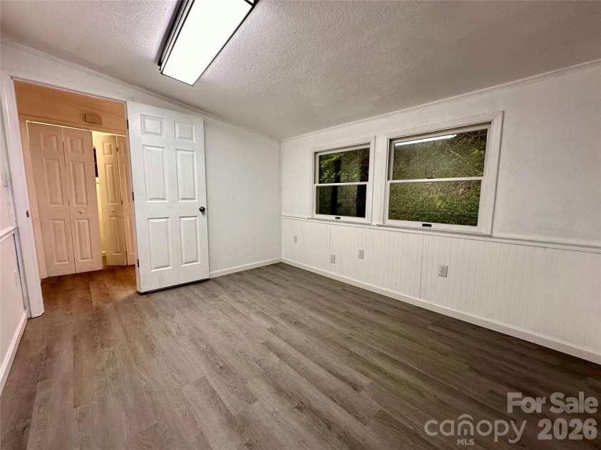 5381 State HWY 197 S Highway, Burnsville, NC 28714.  MLS# CAR4248281, YatesRealty ID 21977. Bonus Room
