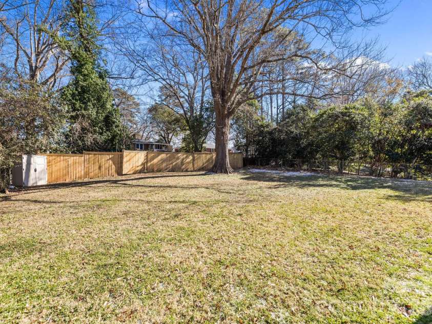 1036 Cutler Place, Charlotte, NC 28205.  MLS# CAR4374773, YatesRealty ID 21978. 