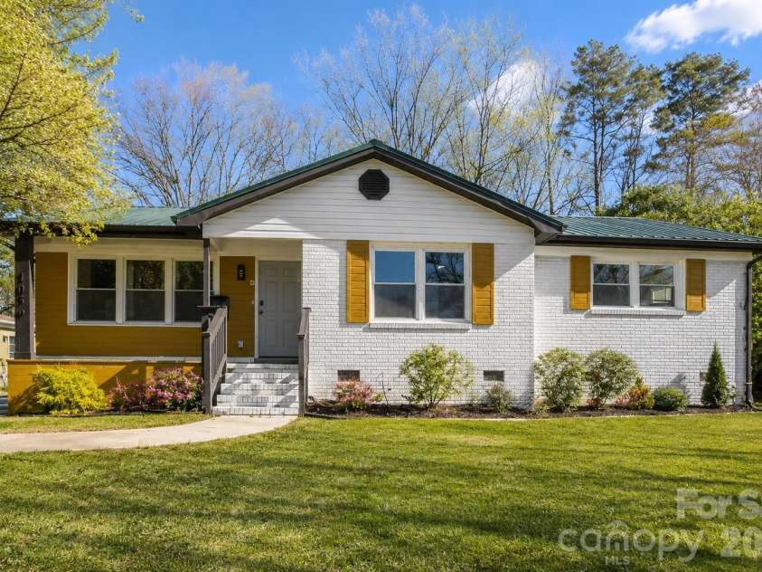 1036 Cutler Place, Charlotte, NC 28205.  MLS# CAR4374773, YatesRealty ID 21978. 