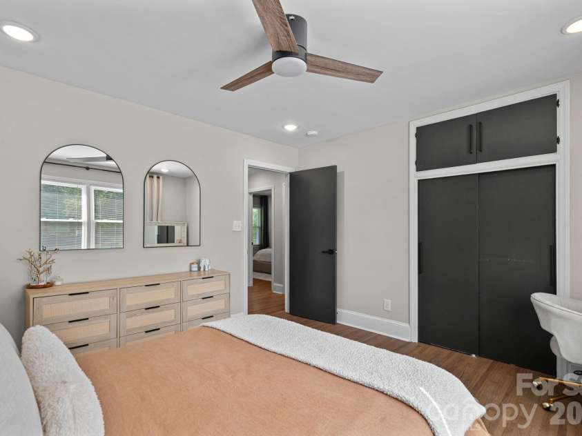 1036 Cutler Place, Charlotte, NC 28205.  MLS# CAR4407872, YatesRealty ID 21978. 2nd Bedroom
