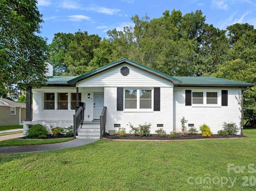 1036 Cutler Place, Charlotte, NC 28205.  MLS# CAR4407872, YatesRealty ID 21978. 