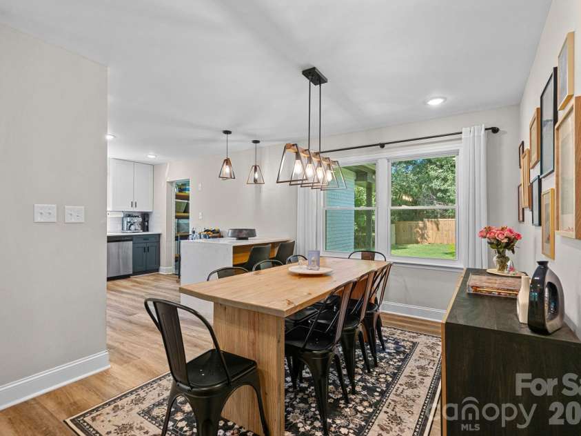 1036 Cutler Place, Charlotte, NC 28205.  MLS# CAR4407872, YatesRealty ID 21978. 