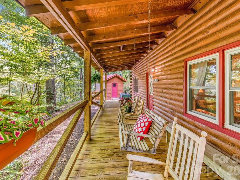51 Spruce Street, Maggie Valley, NC 28751.  MLS# CAR4378166, YatesRealty ID 21979. 