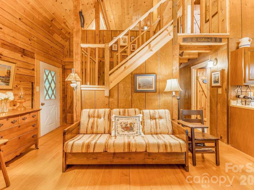 51 Spruce Street, Maggie Valley, NC 28751.  MLS# CAR4378166, YatesRealty ID 21979. 