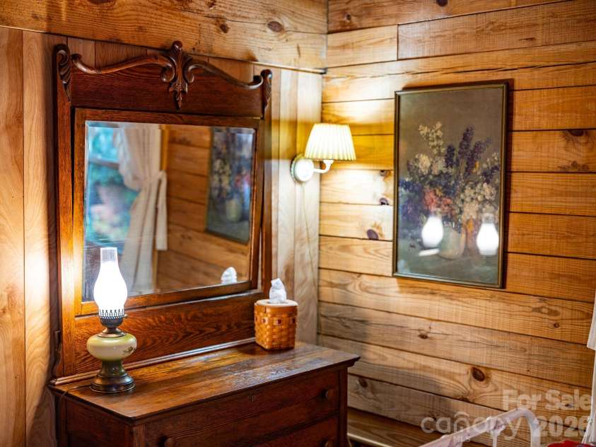 51 Spruce Street, Maggie Valley, NC 28751.  MLS# CAR4378166, YatesRealty ID 21979. 