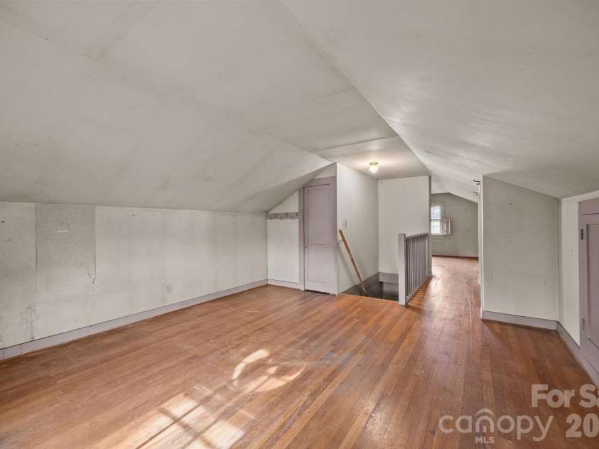 911 Long ES Street, Salisbury, NC 28144.  MLS# CAR4350433, YatesRealty ID 2198. 
