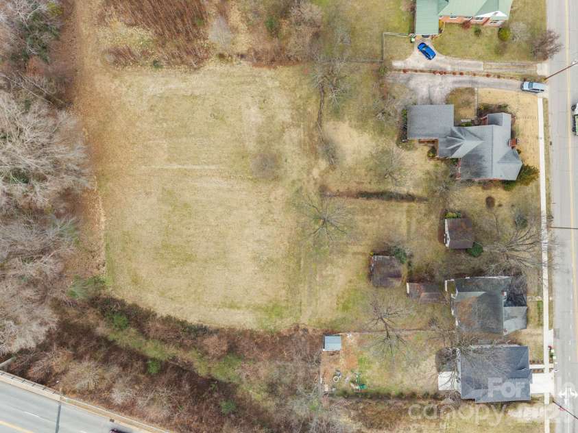 911 Long ES Street, Salisbury, NC 28144.  MLS# CAR4350433, YatesRealty ID 2198. 