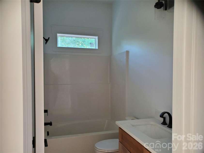 4308 Anderson Mountain Road, Maiden, NC 28650.  MLS# CAR4378425, YatesRealty ID 21982. 