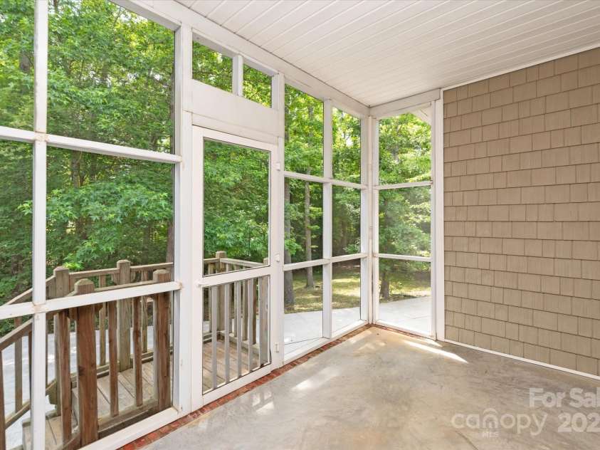 441 Vermilion Drive, York, SC 29745.  MLS# CAR4268619, YatesRealty ID 21983. 