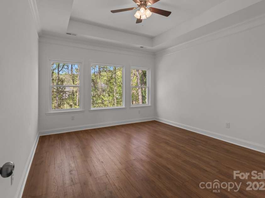 869 Kathryn Drive, Concord, NC 28025.  MLS# CAR4243081, YatesRealty ID 21985. 