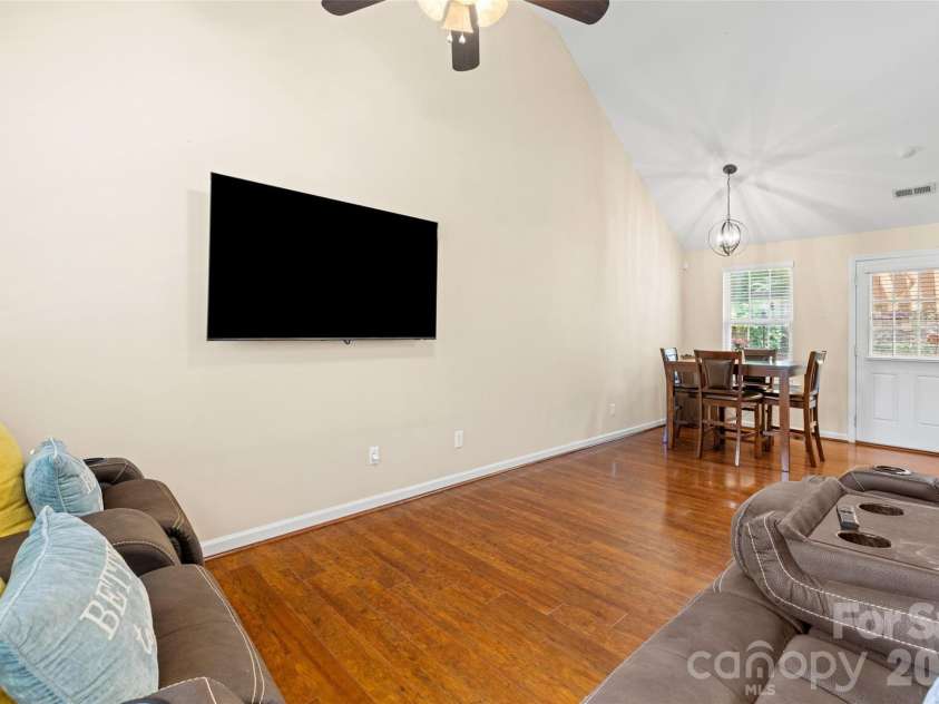 5821 Rowan Way, Charlotte, NC 28214.  MLS# CAR4380233, YatesRealty ID 21987. Open Family Room 