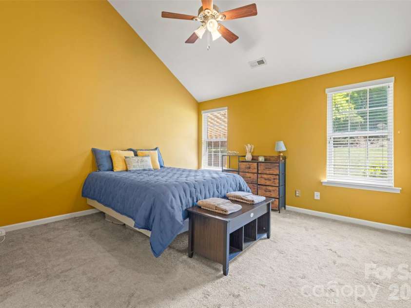 5821 Rowan Way, Charlotte, NC 28214.  MLS# CAR4380233, YatesRealty ID 21987. Primary Bedroom with 2 closets 