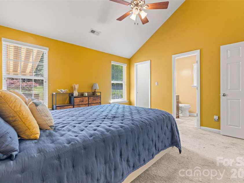 5821 Rowan Way, Charlotte, NC 28214.  MLS# CAR4380233, YatesRealty ID 21987. Primary Bedroom with 2 closets 