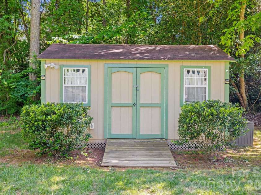 5821 Rowan Way, Charlotte, NC 28214.  MLS# CAR4380233, YatesRealty ID 21987. Storage Shed 