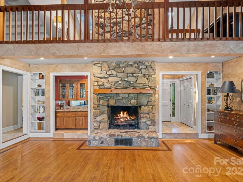 5915 Mamolake Road, Charlotte, NC 28270.  MLS# CAR4252999, YatesRealty ID 21987. 