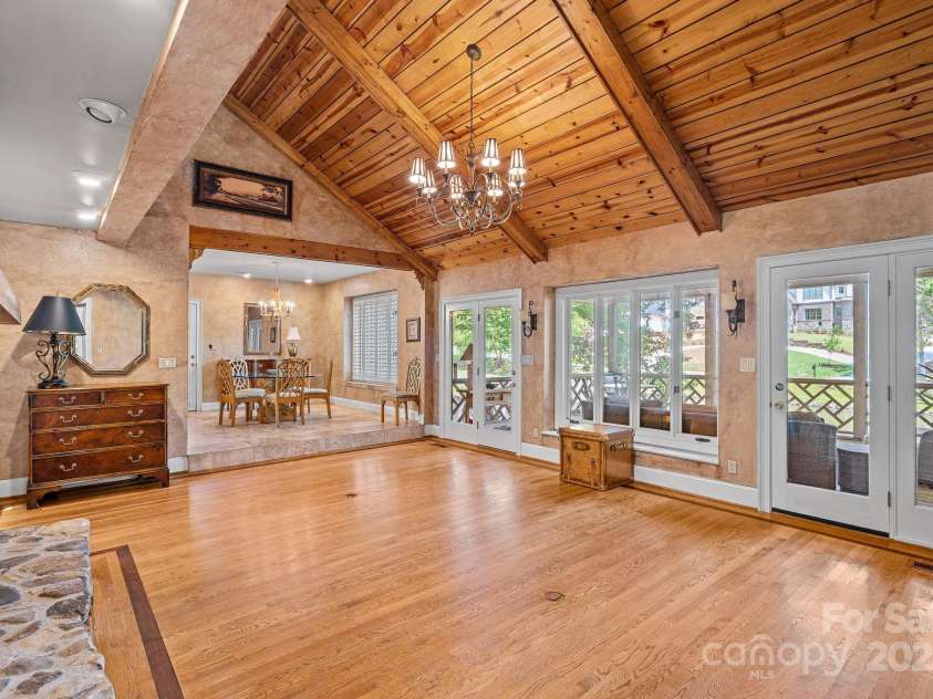 5915 Mamolake Road, Charlotte, NC 28270.  MLS# CAR4252999, YatesRealty ID 21987. 