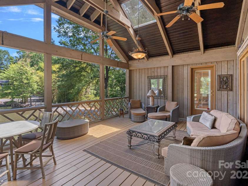 5915 Mamolake Road, Charlotte, NC 28270.  MLS# CAR4252999, YatesRealty ID 21987. 