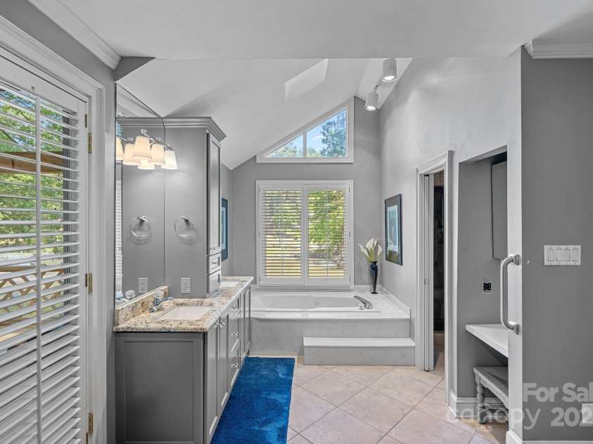 5915 Mamolake Road, Charlotte, NC 28270.  MLS# CAR4252999, YatesRealty ID 21987. 