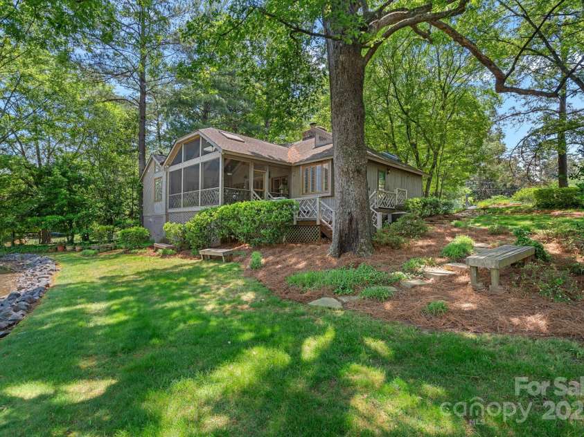 5915 Mamolake Road, Charlotte, NC 28270.  MLS# CAR4252999, YatesRealty ID 21987. 