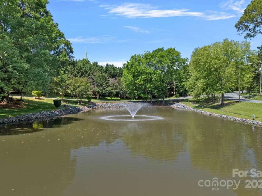 5915 Mamolake Road, Charlotte, NC 28270.  MLS# CAR4252999, YatesRealty ID 21987. 