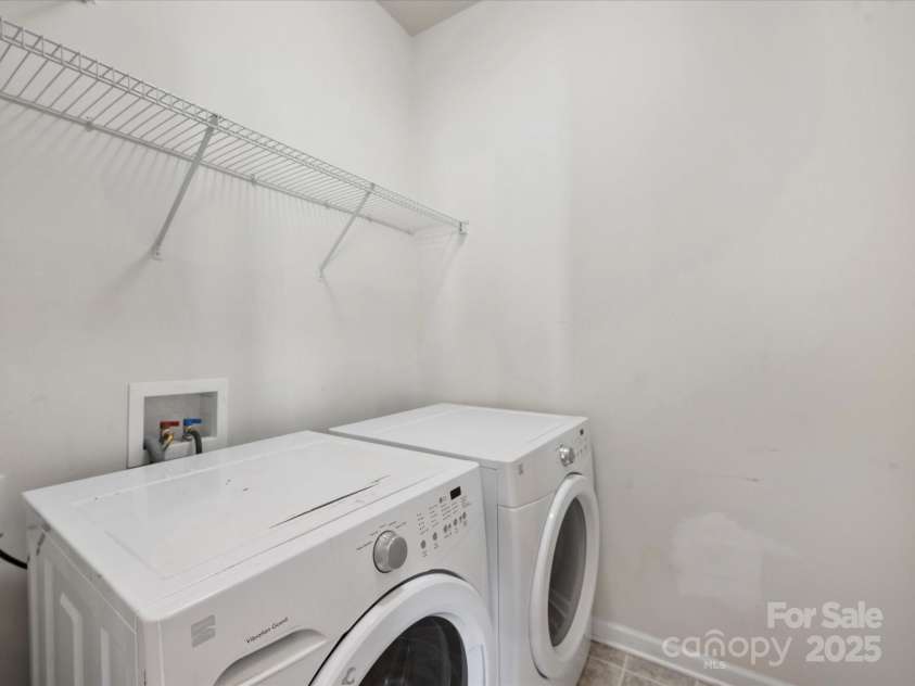 11332 Anna Rose Road, Charlotte, NC 28273.  MLS# CAR4269537, YatesRealty ID 21988. Laundry Room