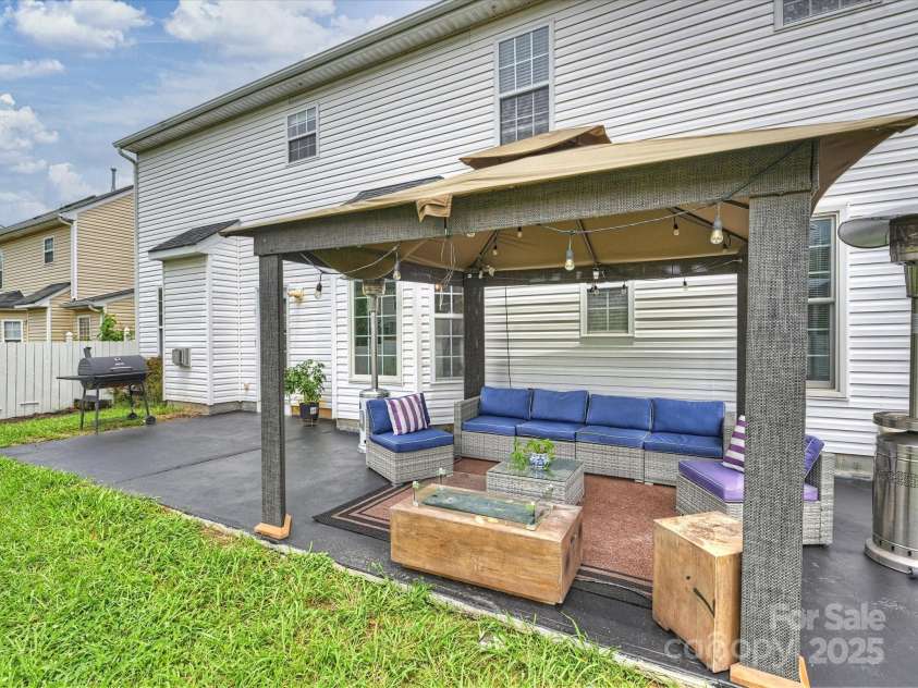 11332 Anna Rose Road, Charlotte, NC 28273.  MLS# CAR4269537, YatesRealty ID 21988. Rear Exterior