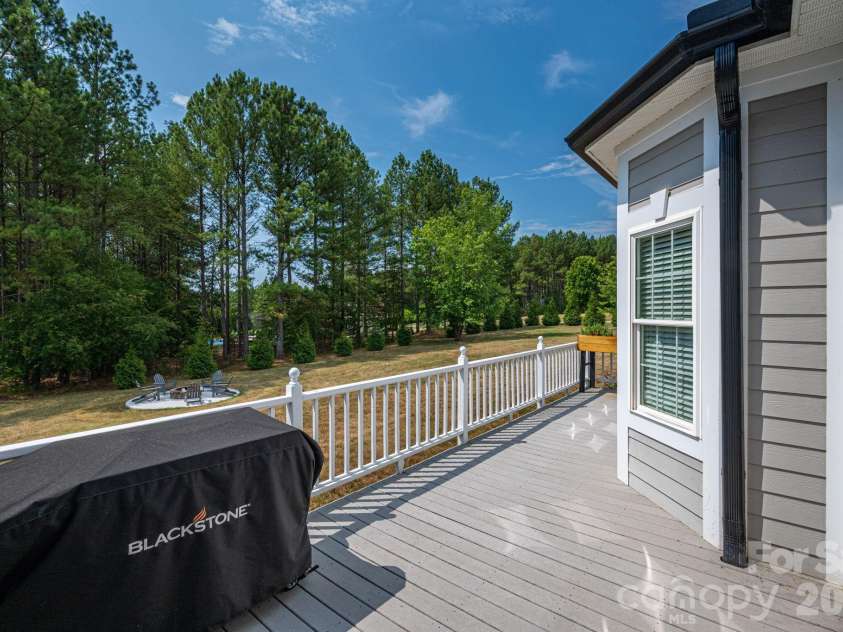 3020 Ridge Court, Lincolnton, NC 28092.  MLS# CAR4398581, YatesRealty ID 21989. 