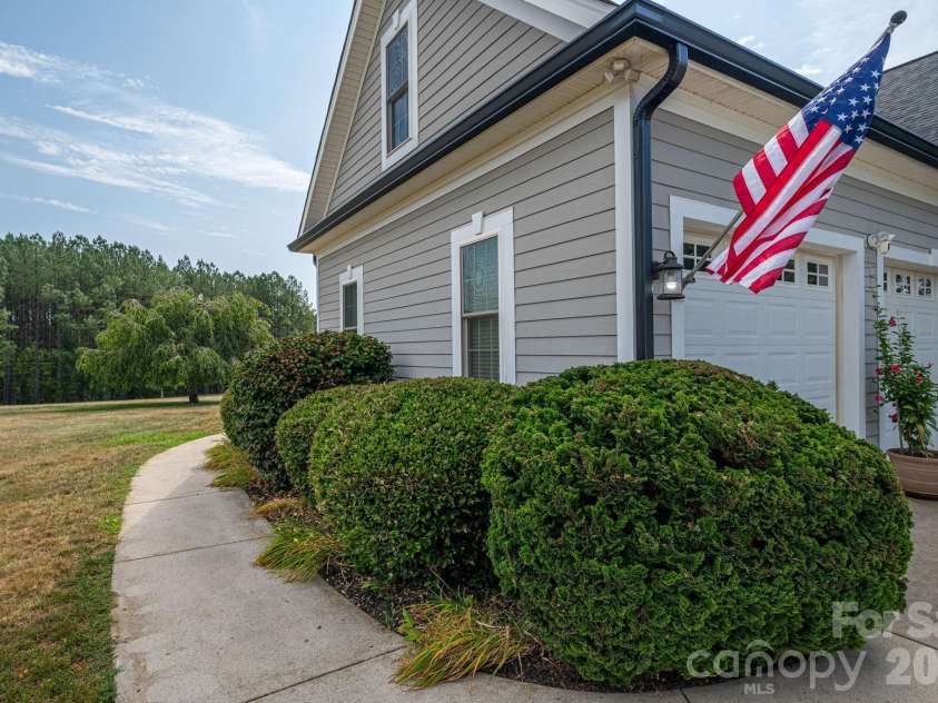 3020 Ridge Court, Lincolnton, NC 28092.  MLS# CAR4398581, YatesRealty ID 21989. 