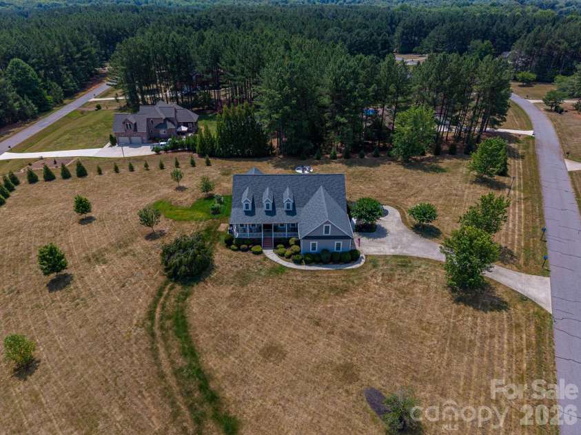 3020 Ridge Court, Lincolnton, NC 28092.  MLS# CAR4398581, YatesRealty ID 21989. 