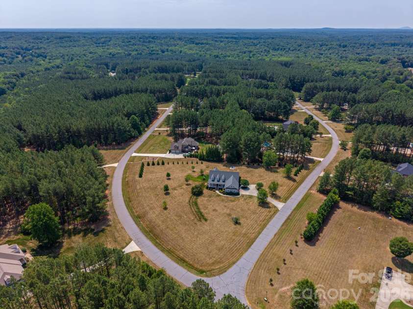 3020 Ridge Court, Lincolnton, NC 28092.  MLS# CAR4398581, YatesRealty ID 21989. 