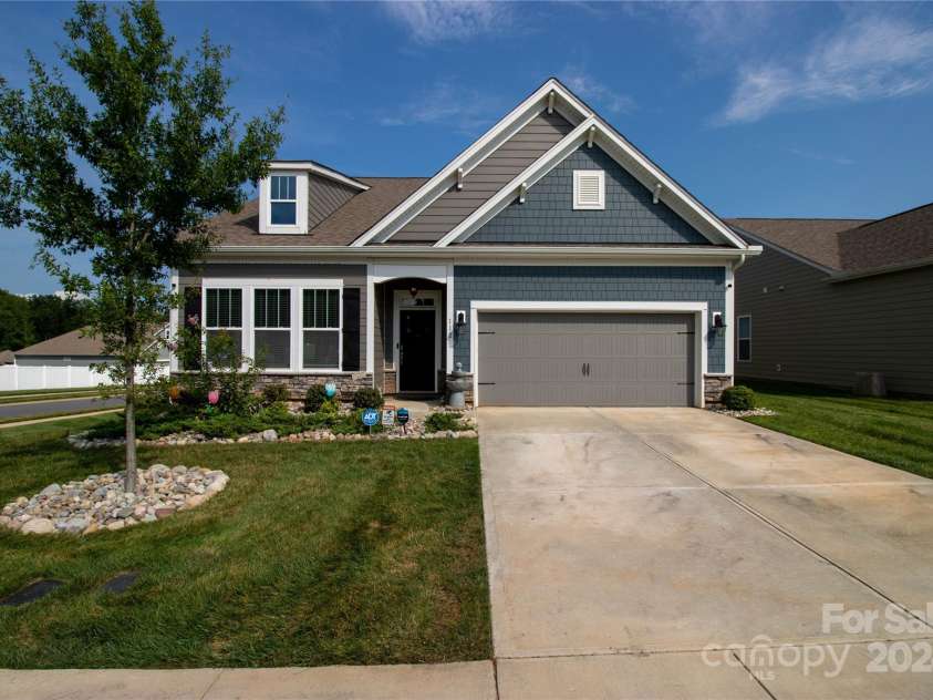 112 Asher Lane, Mooresville, NC 28115.  MLS# CAR4164012, YatesRealty ID 2199. 