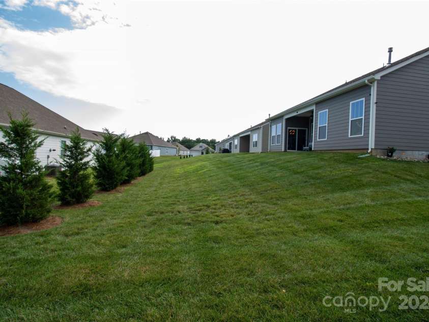 112 Asher Lane, Mooresville, NC 28115.  MLS# CAR4164012, YatesRealty ID 2199. 
