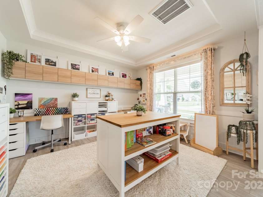 849 Yucatan Drive, Waxhaw, NC 28173.  MLS# CAR4281453, YatesRealty ID 2199. Office / Flex Room 1