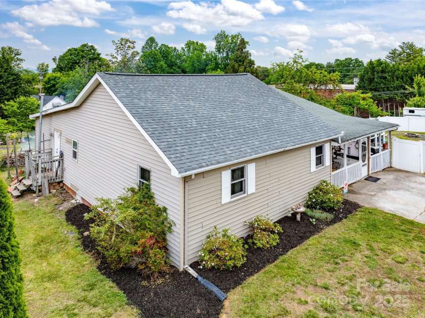 804 Rostan Street, Valdese, NC 28690.  MLS# CAR4253954, YatesRealty ID 21990. 
