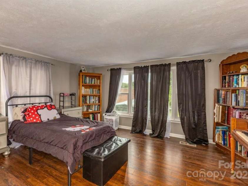 804 Rostan Street, Valdese, NC 28690.  MLS# CAR4253954, YatesRealty ID 21990. 