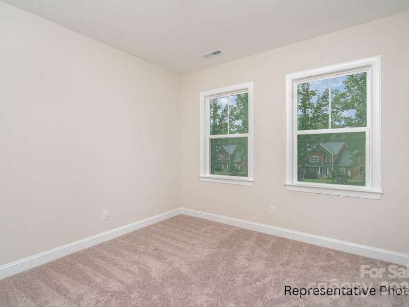 20396 Queens Street, Cornelius, NC 28031.  MLS# CAR4259458, YatesRealty ID 21991. 