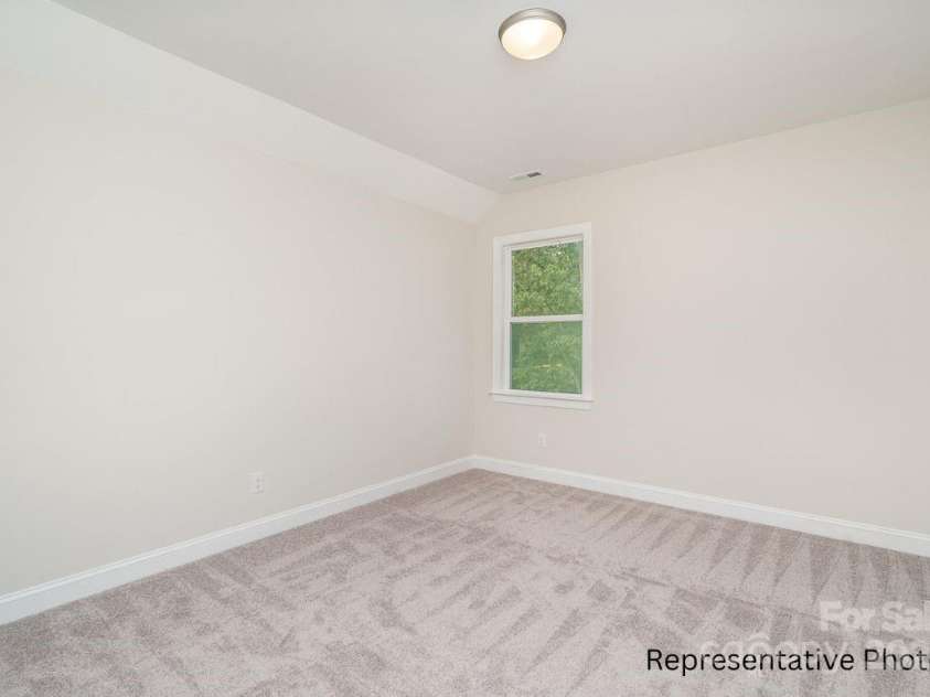 20396 Queens Street, Cornelius, NC 28031.  MLS# CAR4259458, YatesRealty ID 21991. 