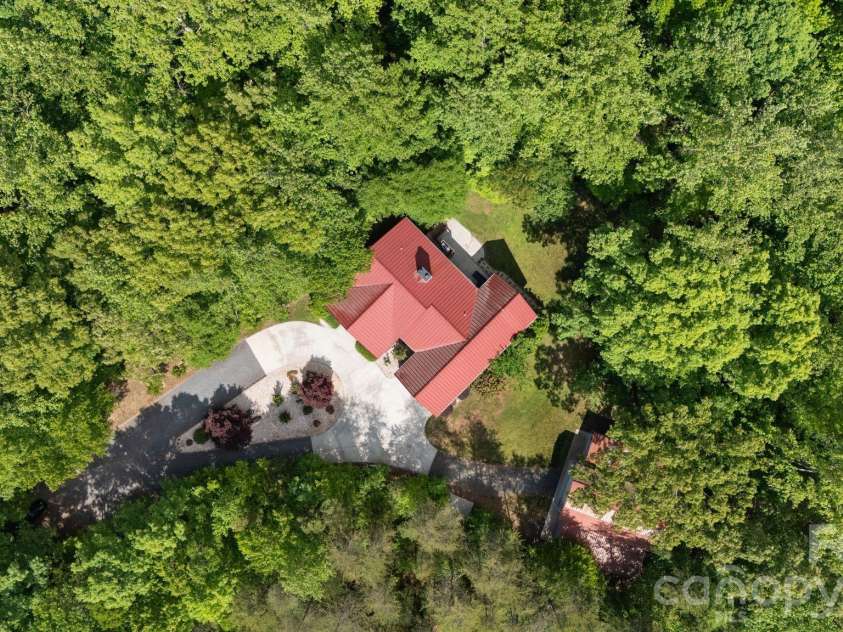 2599 Highway 557 Highway, Clover, SC 29710.  MLS# CAR4371727, YatesRealty ID 21992. 