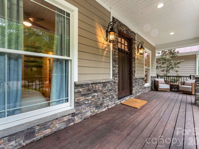2599 Highway 557 Highway, Clover, SC 29710.  MLS# CAR4371727, YatesRealty ID 21992. 